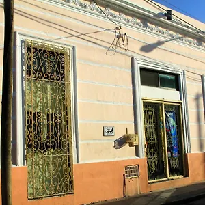 La Pantera Negra Bed & Breakfast Mérida